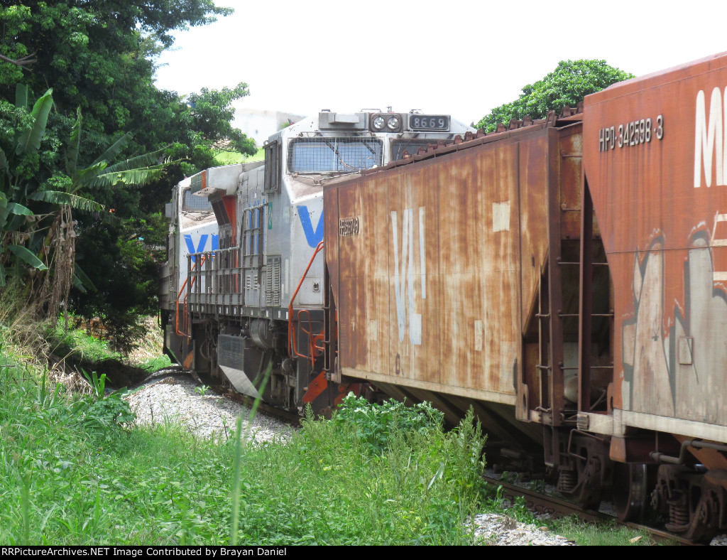 VLI 8669